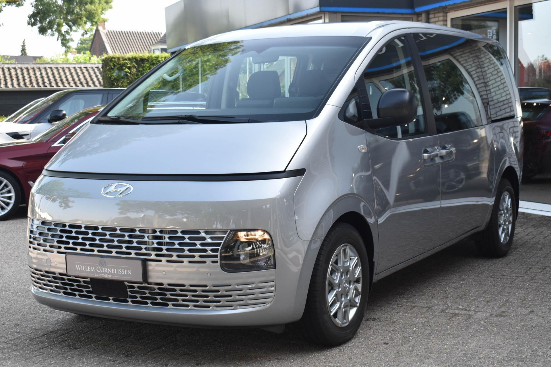 47070867-23.jpg